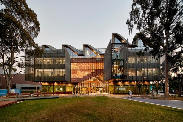 دانشگاه موناش Monash University